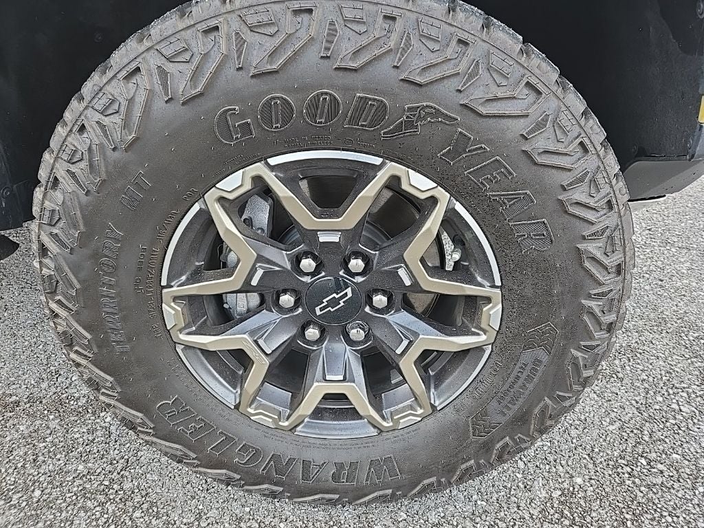 2023 Chevrolet Colorado 4WD Crew Cab Short Box ZR2