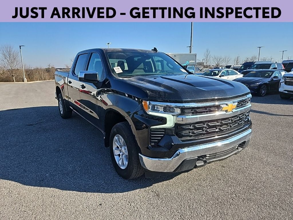 2023 Chevrolet Silverado 1500 4WD Crew Cab Standard Bed LT