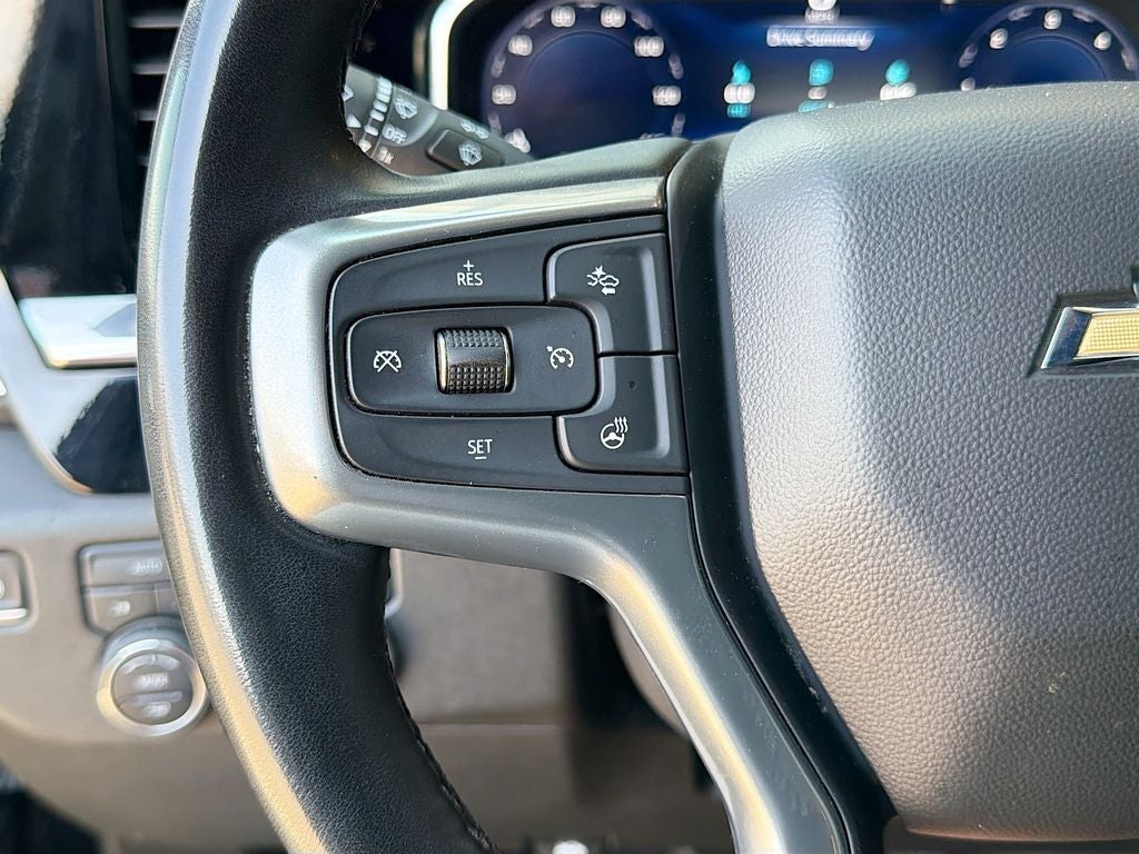 2023 Chevrolet Silverado 1500 4WD Crew Cab Standard Bed LT