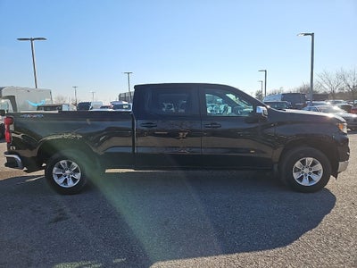 2023 Chevrolet Silverado 1500 4WD Crew Cab Standard Bed LT