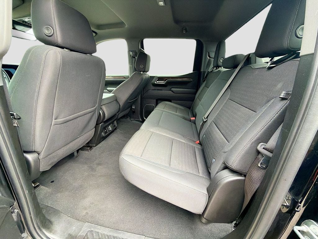 2023 Chevrolet Silverado 1500 4WD Crew Cab Standard Bed LT