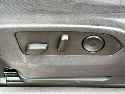 2023 Chevrolet Silverado 1500 4WD Crew Cab Standard Bed LT