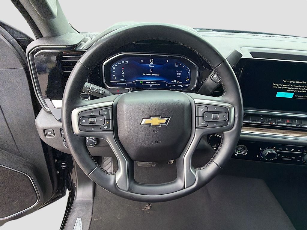 2023 Chevrolet Silverado 1500 4WD Crew Cab Standard Bed LT