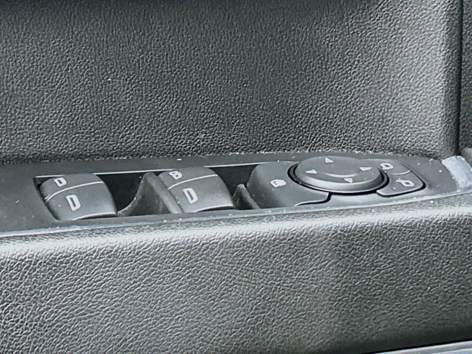 2024 Chevrolet Silverado 1500 4WD Crew Cab Short Bed LT