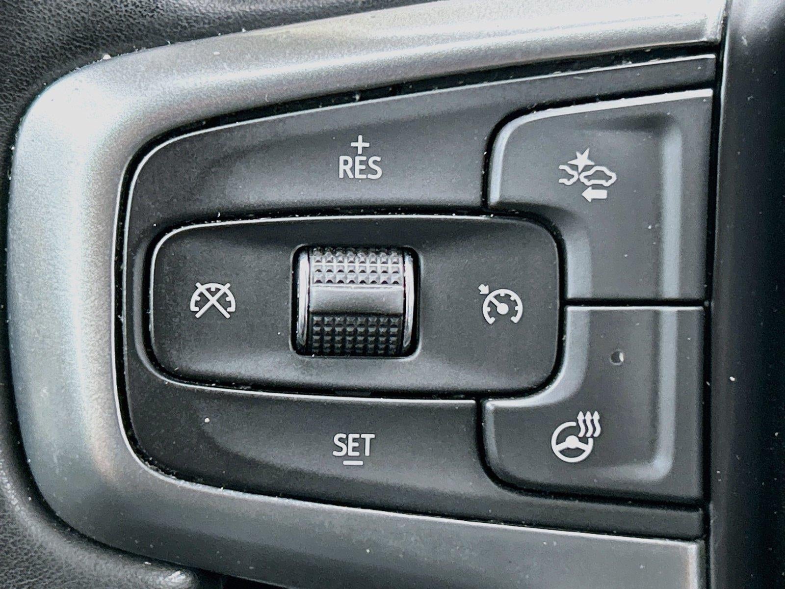 2024 Chevrolet Silverado 1500 4WD Crew Cab Short Bed LT