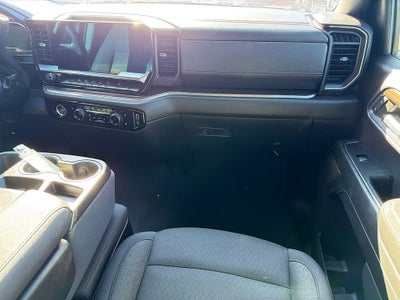 2024 Chevrolet Silverado 1500 4WD Crew Cab Short Bed RST