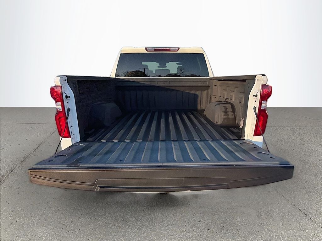 2022 Chevrolet Silverado 1500 4WD Crew Cab Short Bed RST