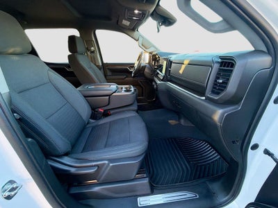 2022 Chevrolet Silverado 1500 4WD Crew Cab Short Bed RST