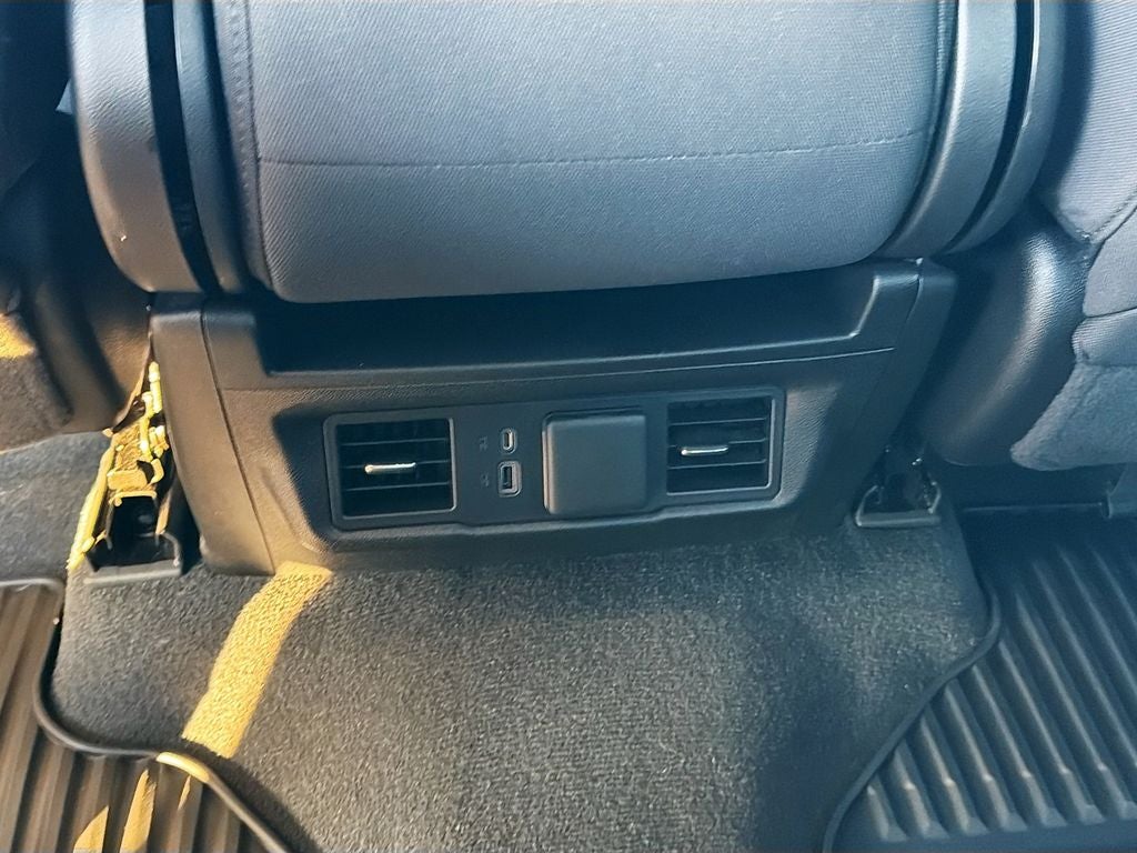 2022 Chevrolet Silverado 1500 4WD Crew Cab Short Bed RST