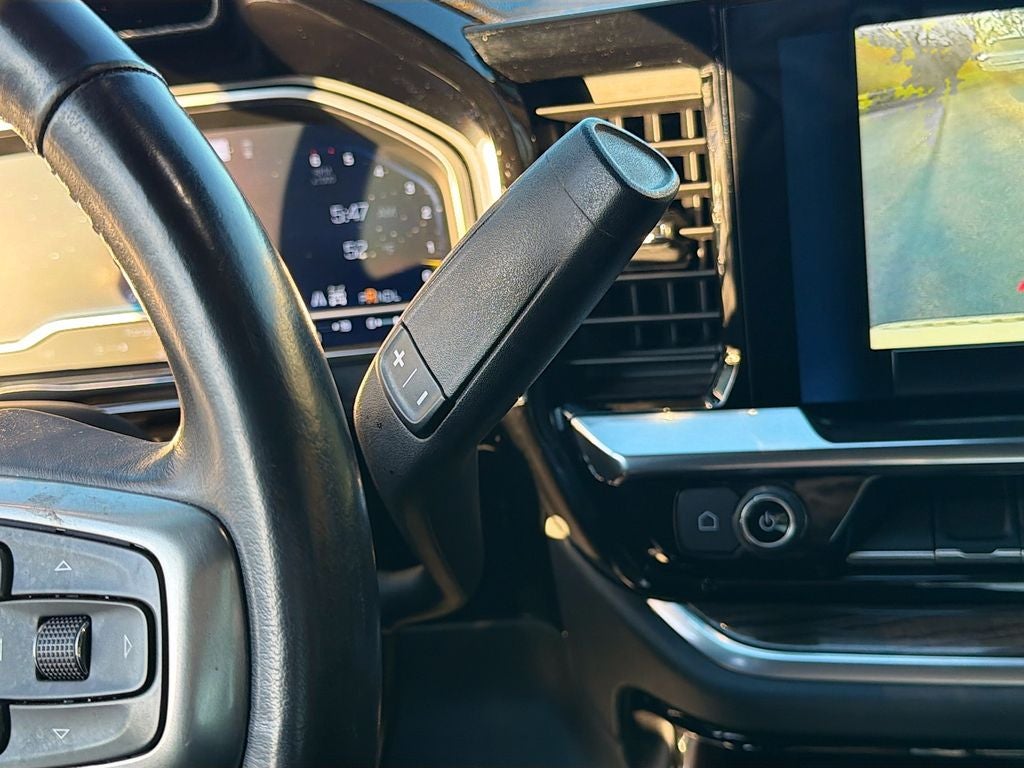 2022 Chevrolet Silverado 1500 4WD Crew Cab Short Bed RST