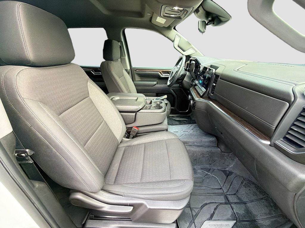 2024 Chevrolet Silverado 1500 4WD Crew Cab Short Bed RST