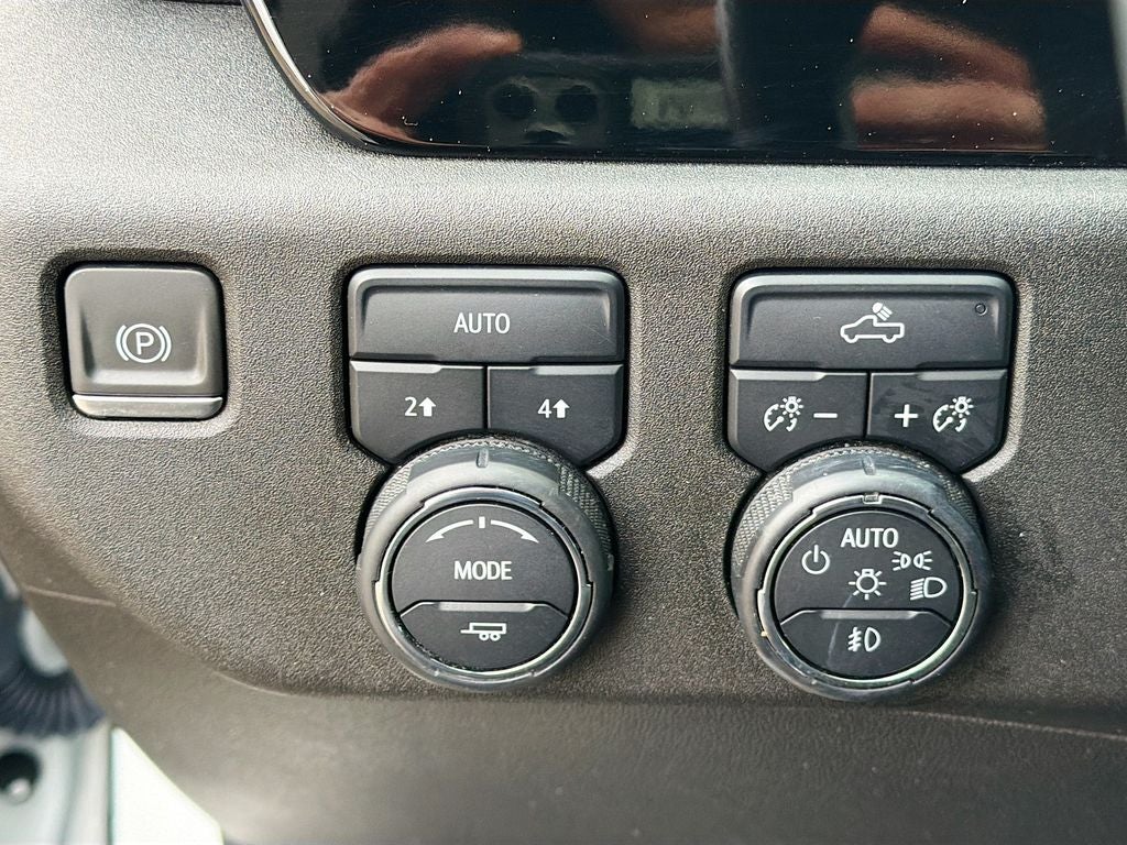 2024 Chevrolet Silverado 1500 4WD Crew Cab Short Bed RST