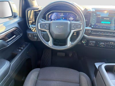 2024 Chevrolet Silverado 1500 4WD Crew Cab Short Bed RST