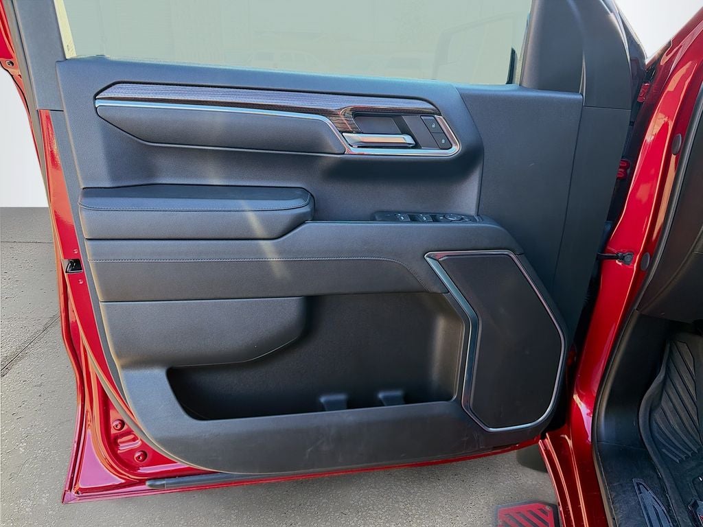 2024 Chevrolet Silverado 1500 4WD Crew Cab Short Bed RST