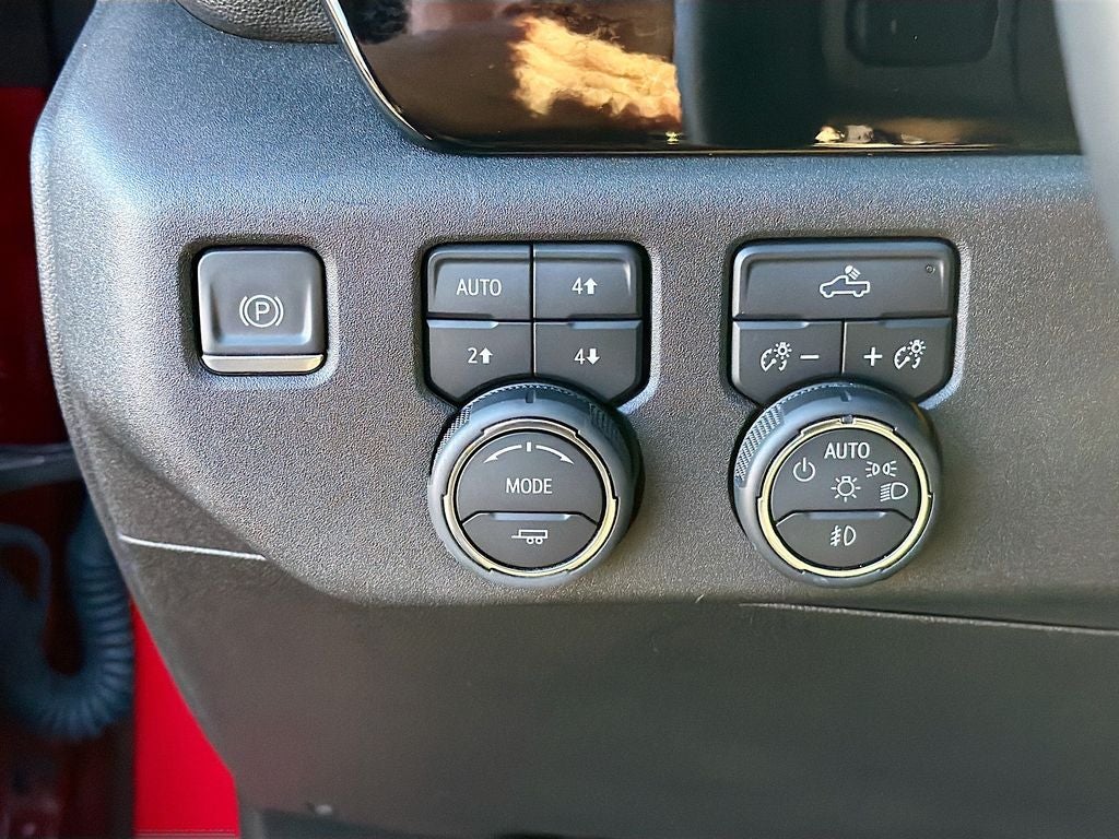 2024 Chevrolet Silverado 1500 4WD Crew Cab Short Bed RST