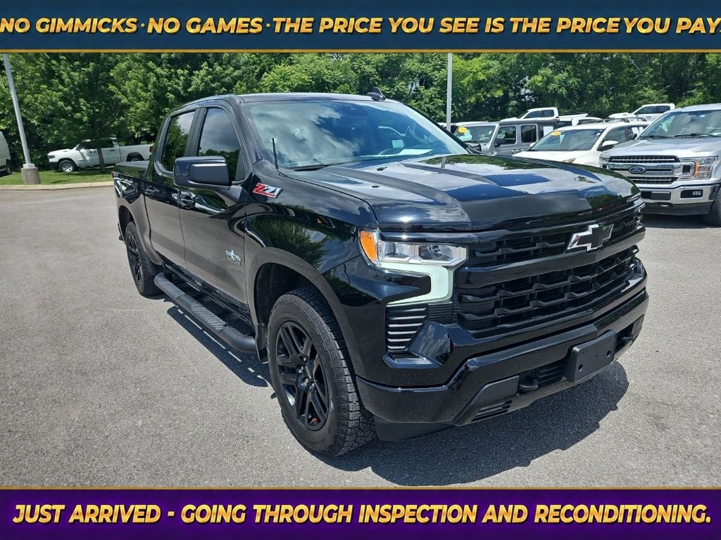 2024 Chevrolet Silverado 1500 4WD Crew Cab Short Bed RST