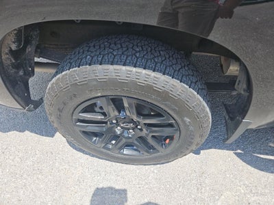 2024 Chevrolet Silverado 1500 4WD Crew Cab Short Bed RST