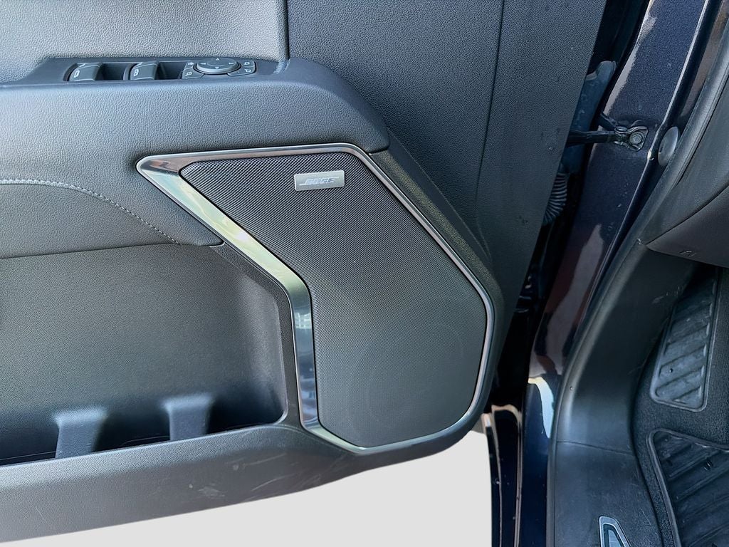 2023 Chevrolet Silverado 1500 4WD Crew Cab Standard Bed LTZ
