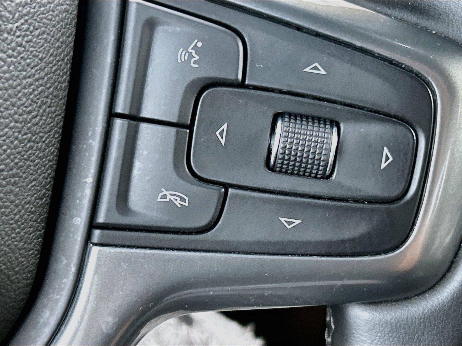 2025 Chevrolet Silverado 1500 4WD Crew Cab Standard Bed LT