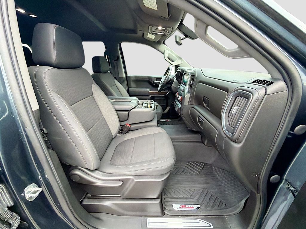 2021 Chevrolet Silverado 1500 4WD Crew Cab Short Bed RST