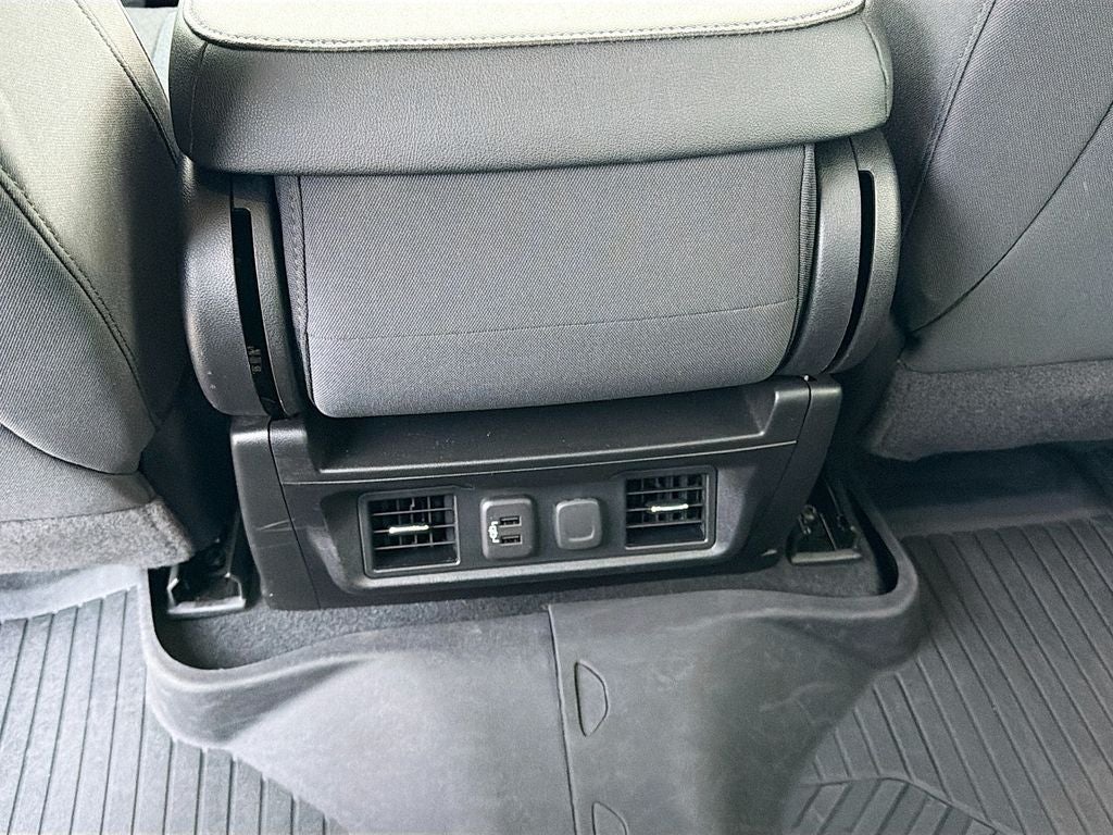 2021 Chevrolet Silverado 1500 4WD Crew Cab Short Bed RST