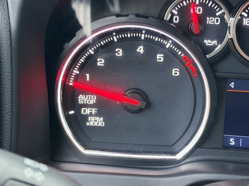 2021 Chevrolet Silverado 1500 4WD Crew Cab Short Bed RST