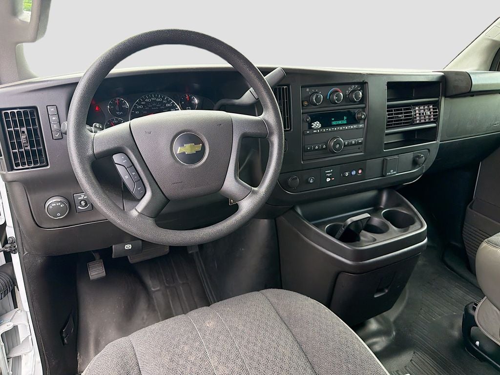 2024 Chevrolet Express Cargo RWD 2500 Regular Wheelbase WT