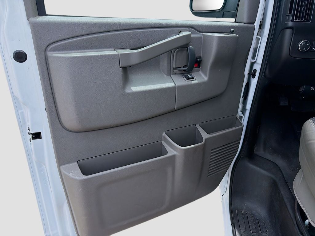 2024 Chevrolet Express Cargo RWD 2500 Regular Wheelbase WT