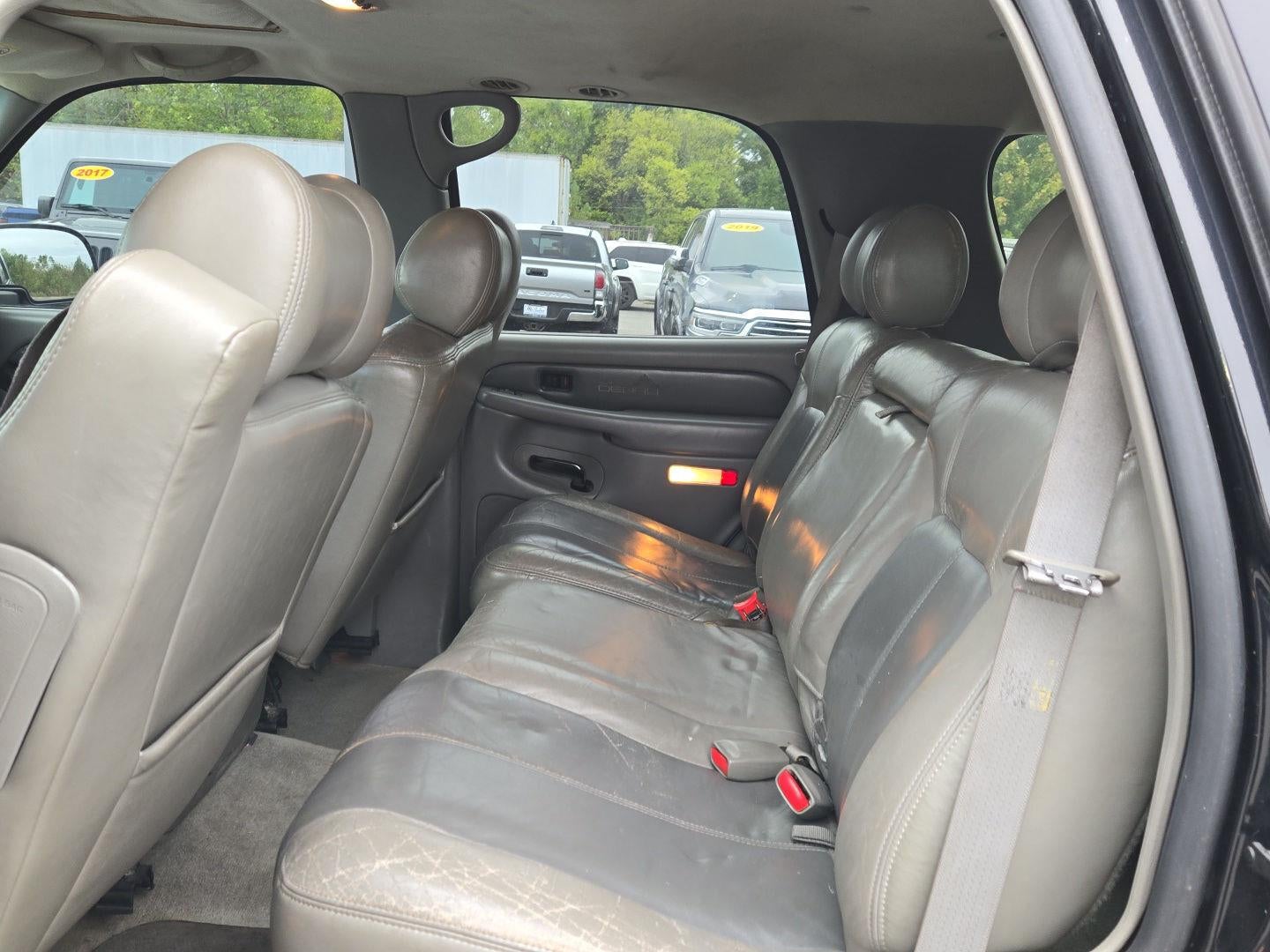 2002 GMC Yukon Denali