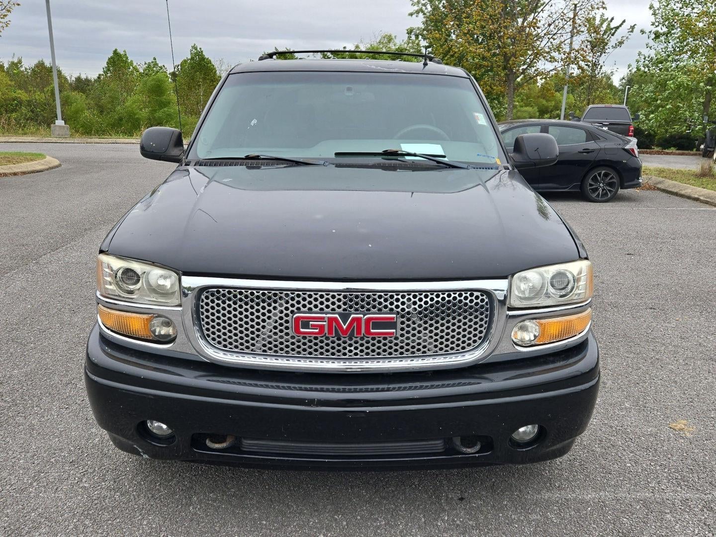 2002 GMC Yukon Denali