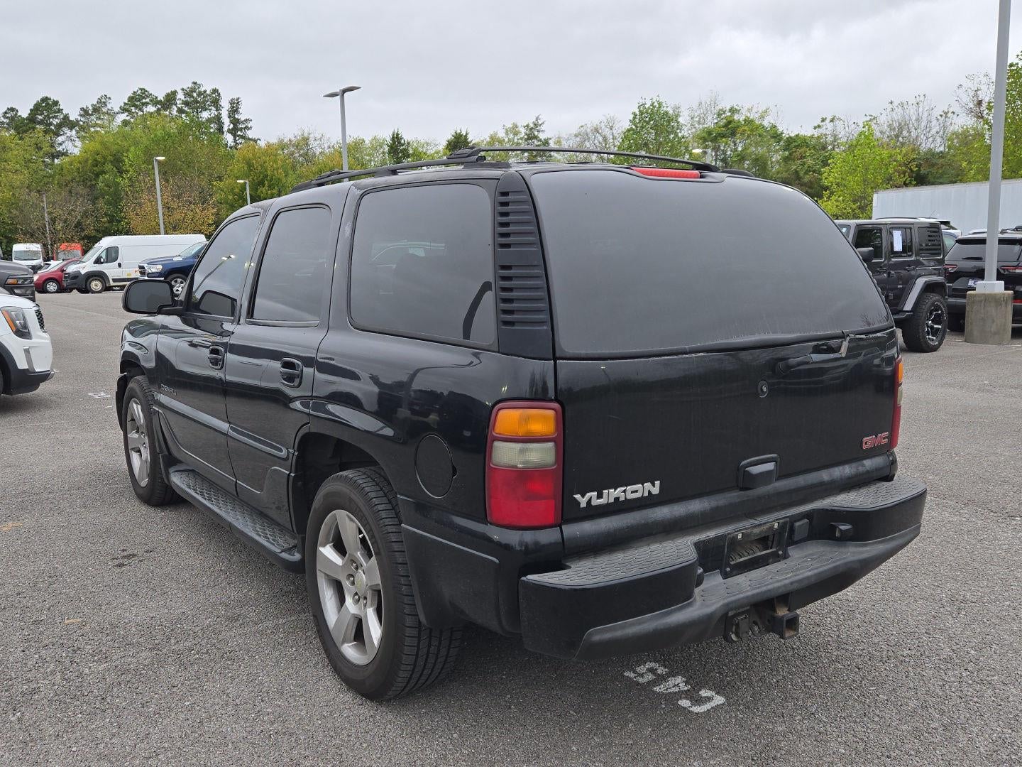 2002 GMC Yukon Denali