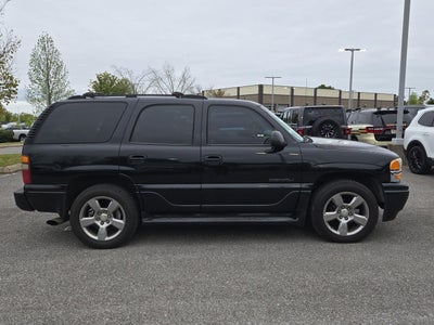 2002 GMC Yukon Denali