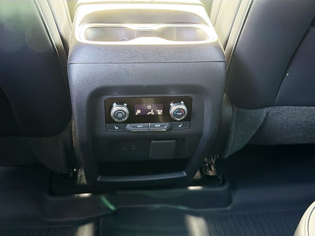 2024 GMC Acadia FWD Elevation