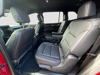 2024 GMC Acadia FWD Elevation