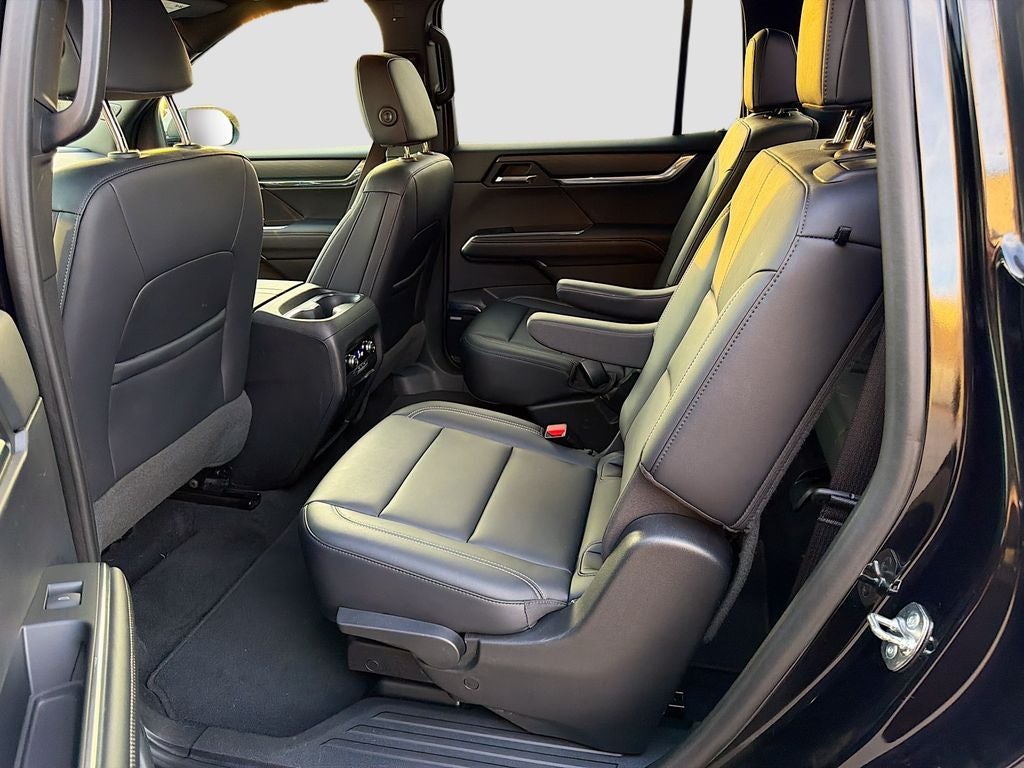 2024 GMC Acadia AWD Elevation