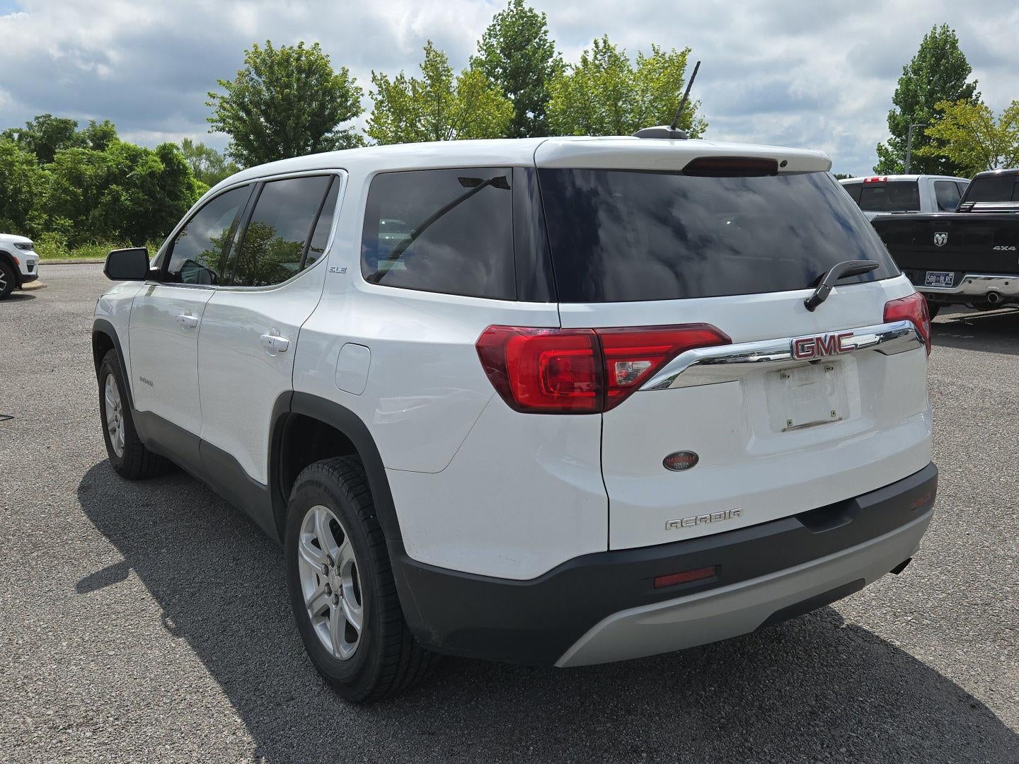 2019 GMC Acadia SLE-1
