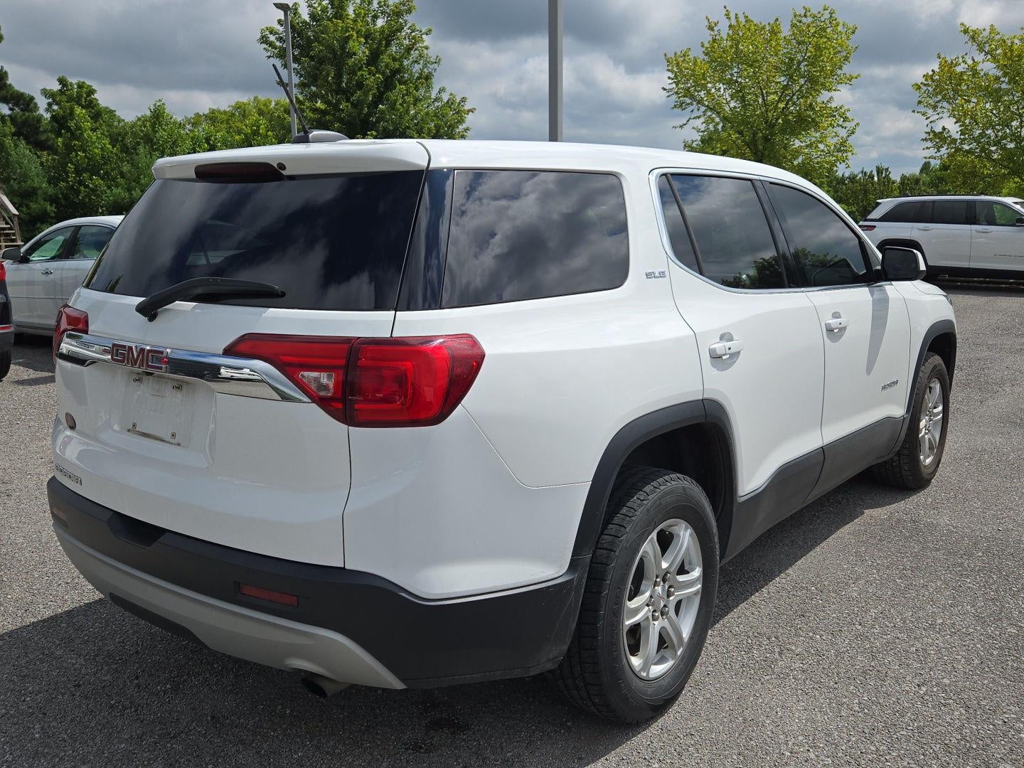 2019 GMC Acadia SLE-1