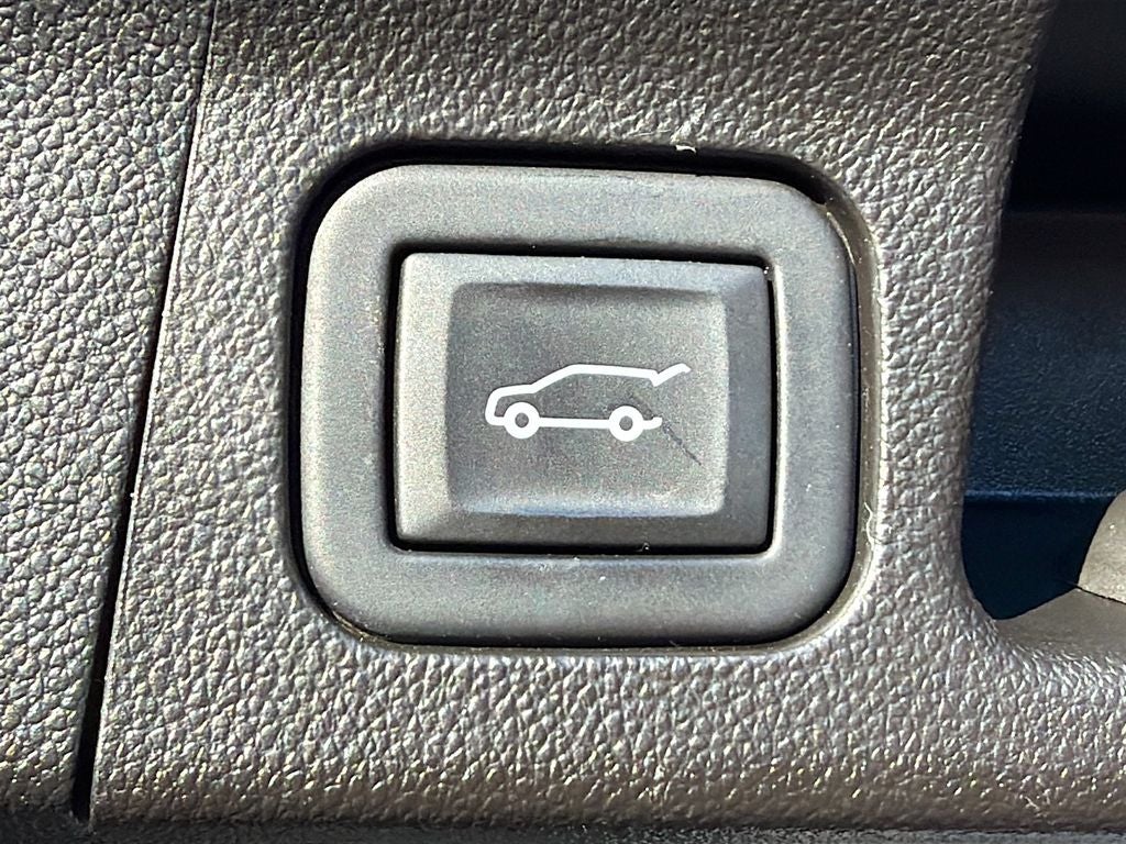 2023 GMC Acadia FWD SLT