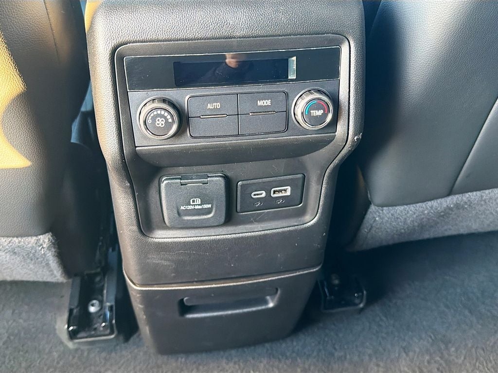 2023 GMC Acadia FWD SLT