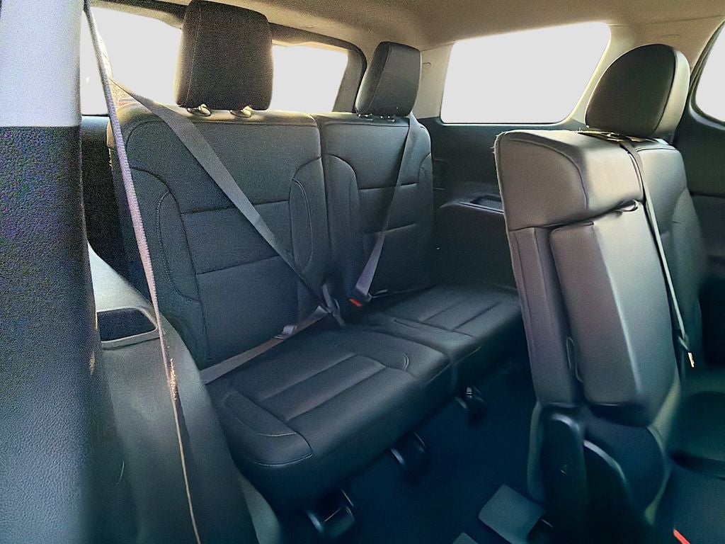 2023 GMC Acadia FWD SLT