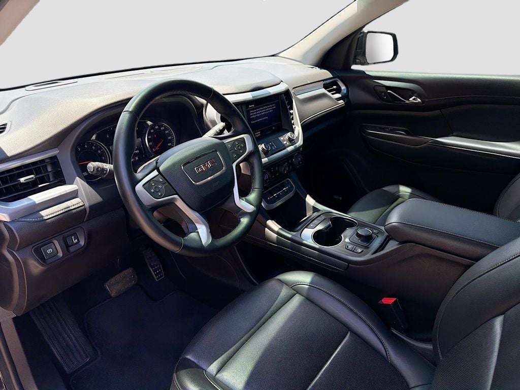 2023 GMC Acadia AWD SLT