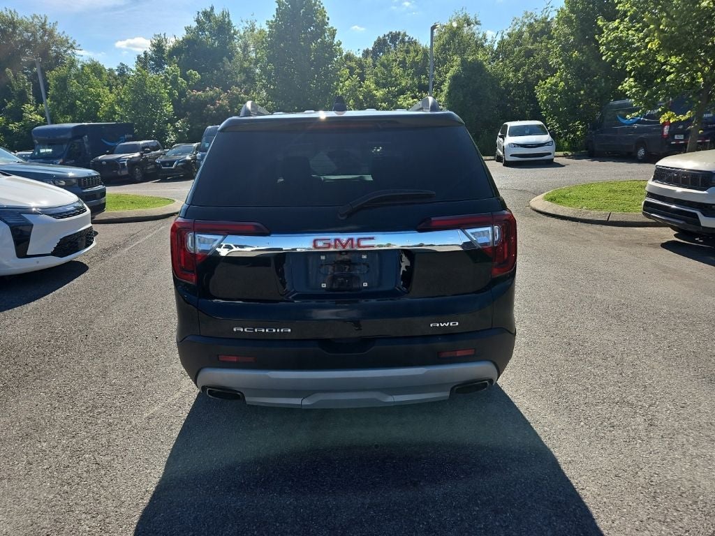 2023 GMC Acadia SLT