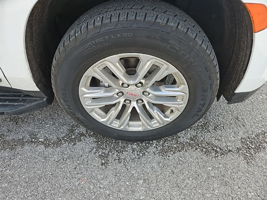 2024 GMC Yukon 4WD SLT