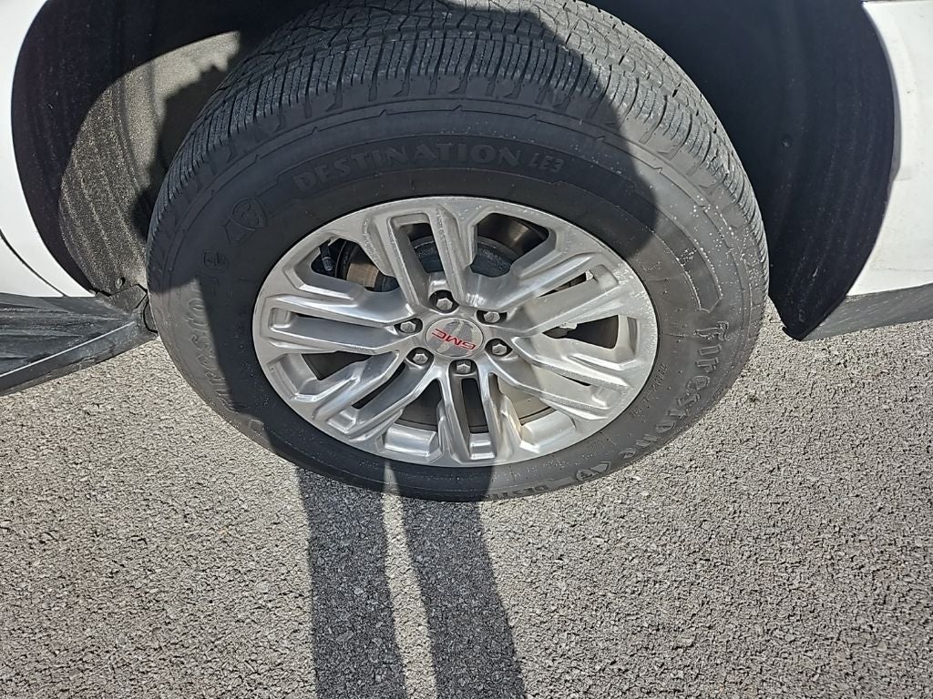 2024 GMC Yukon 4WD SLT