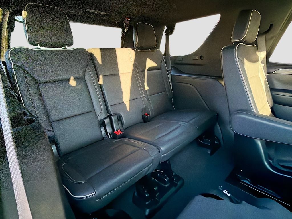 2024 GMC Yukon 4WD SLT