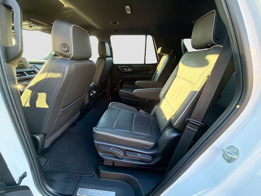 2024 GMC Yukon 4WD SLT