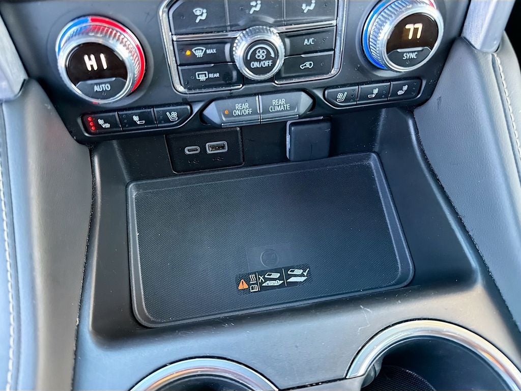 2024 GMC Yukon 4WD SLT