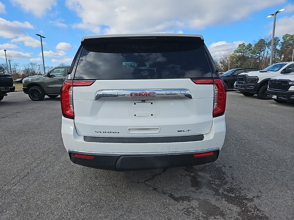 2024 GMC Yukon 4WD SLT