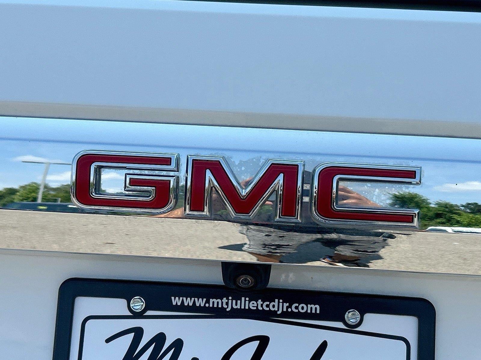 2024 GMC Yukon 4WD SLT