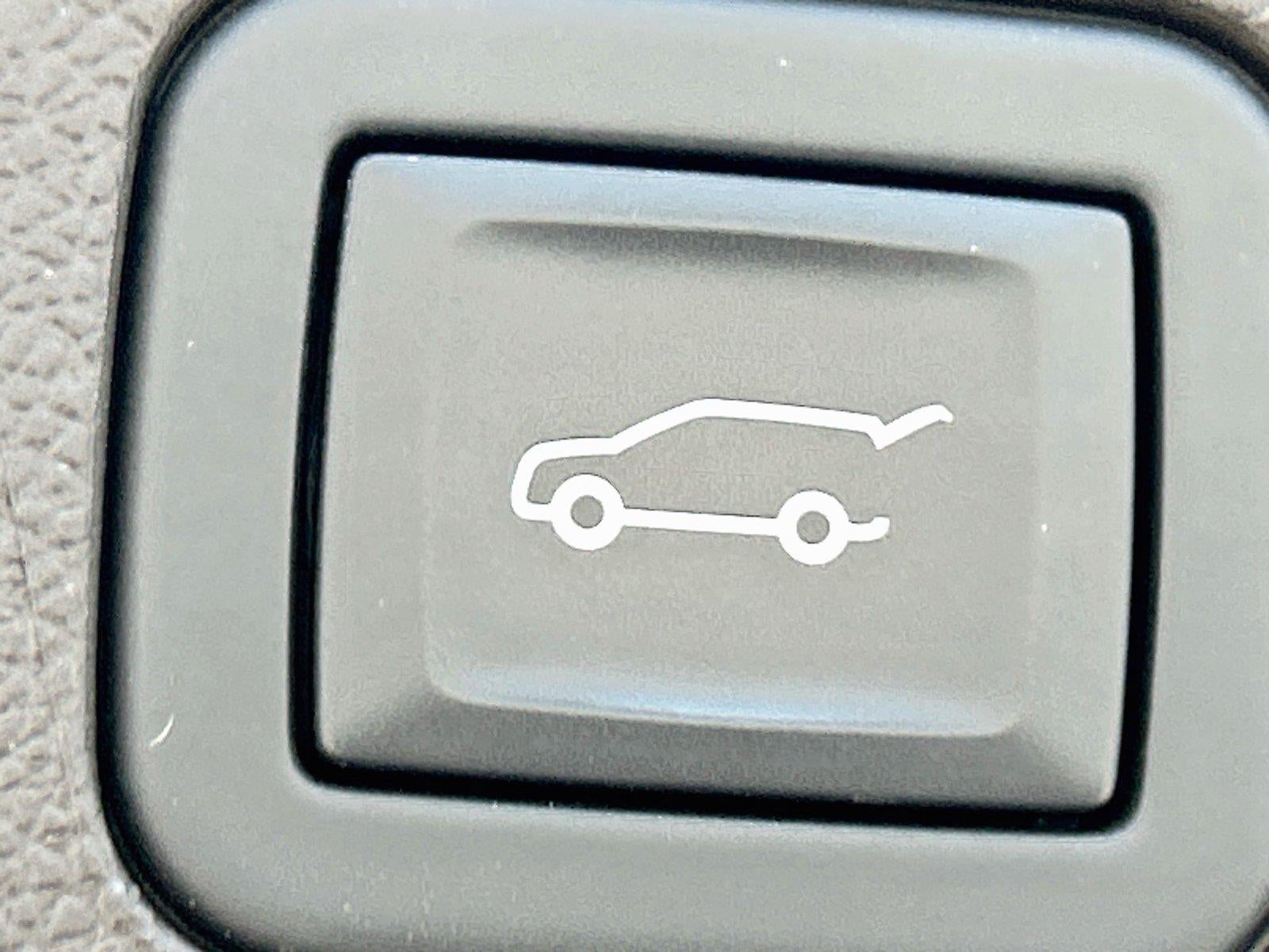 2024 GMC Yukon 4WD SLT